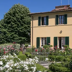 La Strega Villa