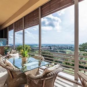 Porta Tufi Luxury With Private Parking! Apartment