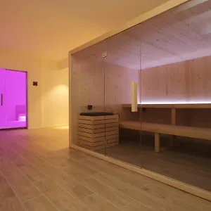 Hills Aparthotel