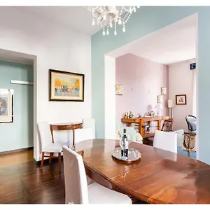 Liberty Townhouse Apartment